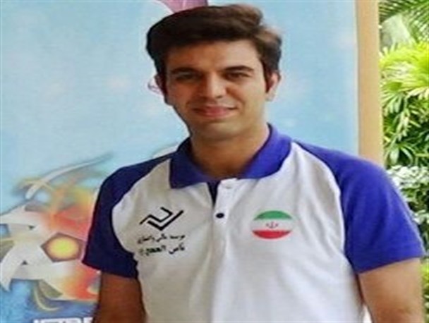 رستمی: همه ما ورزشکاران در هر شرایطی پشتیبان ولایت فقیه هستیم