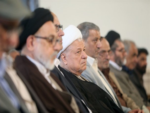 عکس: امام جماعت شاندرمن در دیدار با آیت الله هاشمی رفسنجانی