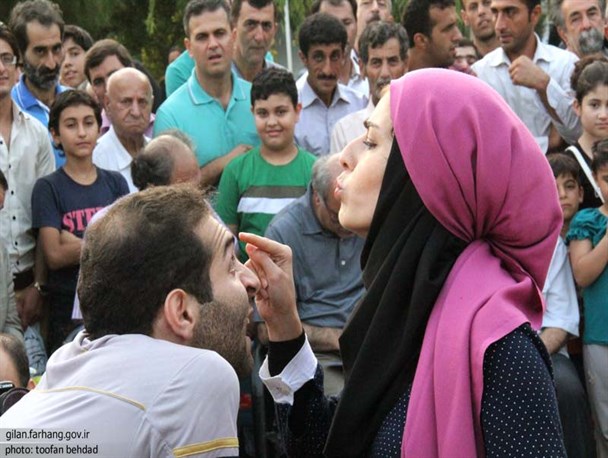 عده ای معاند دنبال تعطیلی تئاتر خیابانی هستند