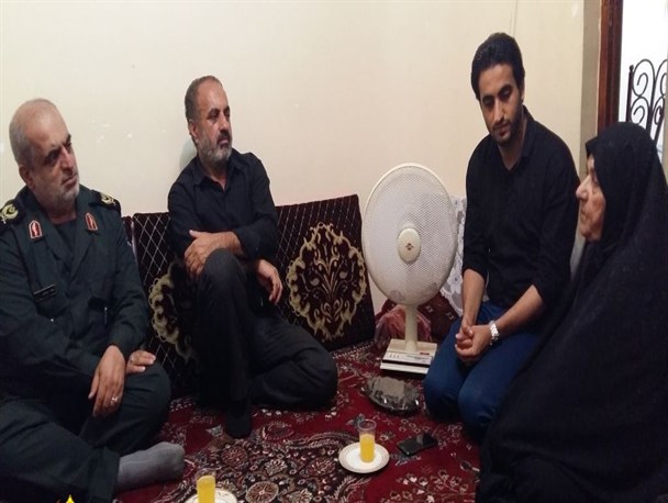 استقامت و پایمردی پدر شهید پرناک همواره برای ما الگو بود