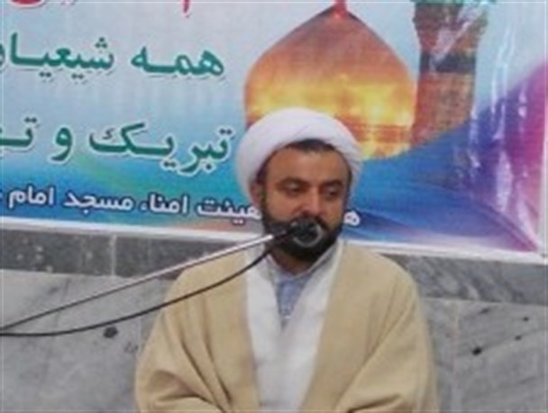 روز دختر فرصت مناسبی برای گردآمدن حول شخصیت گرانقدر حضرت معصومه (س) است