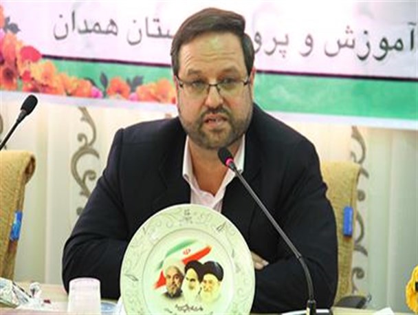 مدارس شاهد نماد فرهنگ ایثار و شهادت هستند