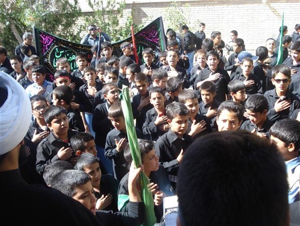 برنامه های هفته ملی کودک با شعار «کودکان تشنه اند»