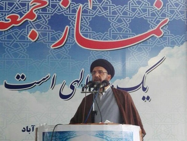 انتقاد شدید امام جمعه پارس آباد از عدم پرداخت مطالبات گندم کاران
