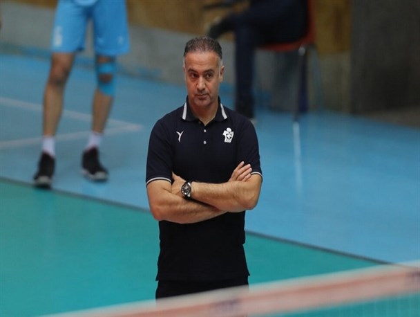 والیبال جوانان قهرمانی آسیا؛ پیمان اکبری به بحرین رسید