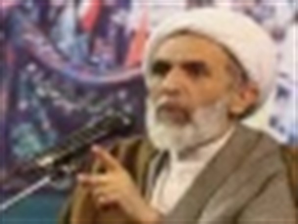 فحشا جوانان را از کسب علم دور می کند