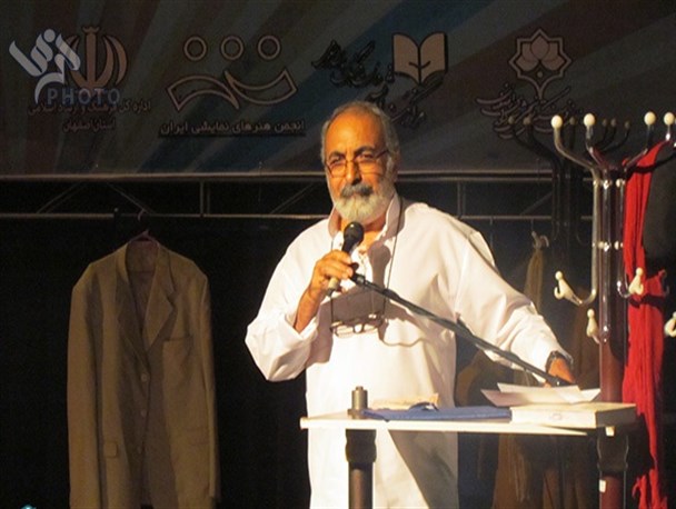 فریاد تئاتر اصفهان به جایی نمیرسد/مدیران فرهنگ تاکنون برای تئاتر استان کاری نکرده اند