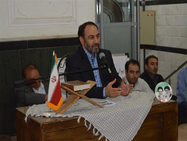 بصیرت مهم ترین سلاح ما برای مقابله با نفوذ دشمن است