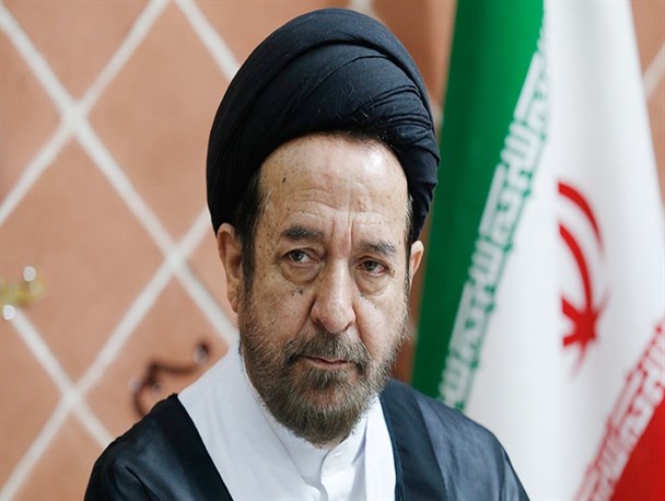 دیپلماسی ضعیف دولت علت بلاهایی است که بر سر کشور می‌آید