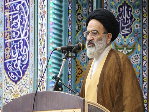 داعش، مولود دلارهای نفتی برای اسلام هراسی / معادلات سیاسی دنیا، بدون ایران حل نمی شود/ حمایت ایران از سوریه، استکبار را ناکام کرده است