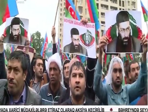 دومین میتینگ تظاهراتی شورای ملی در باکو برگزار شد/ فریاد «آزادلیق در آذربایجان» با چاشنیِ حمایت از رهبر حزب اسلام