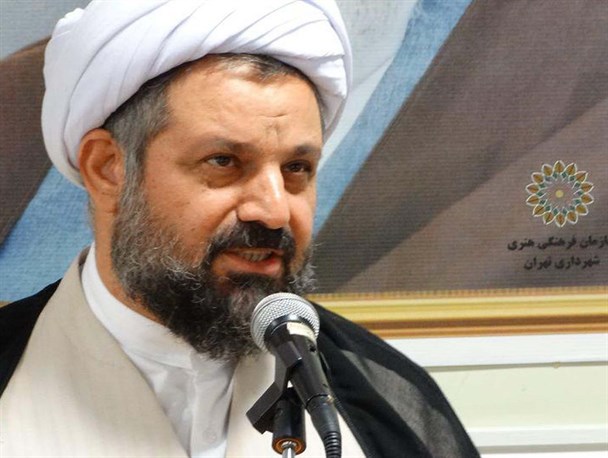 مسئولین به جای اعتماد به وعده های دشمن، به خدا اعتماد کنند