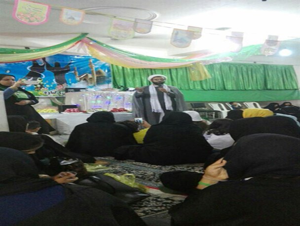 دشمن برای غفلت از یادخدا و تربیت فرزندانمان برنامه ریزی کرده است