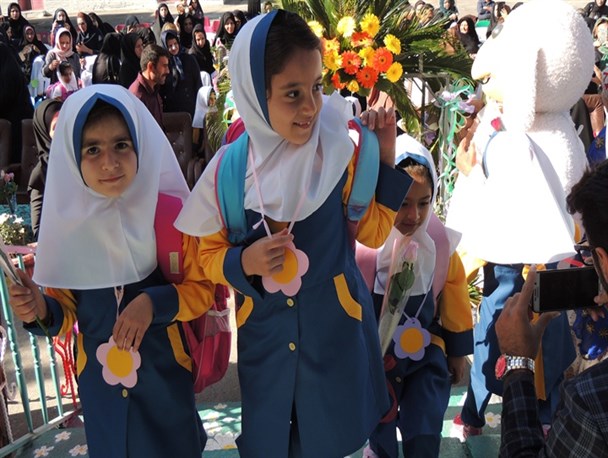جشن شکفتن غنچه‌های شهرکردی برگزار شد