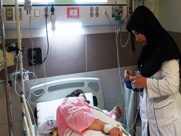 مبتلا شدن بیمار سنگ کلیه به عفونت بیمارستانی/پای وزارت بهداشت به درمان بیمار پلدختری باز شد