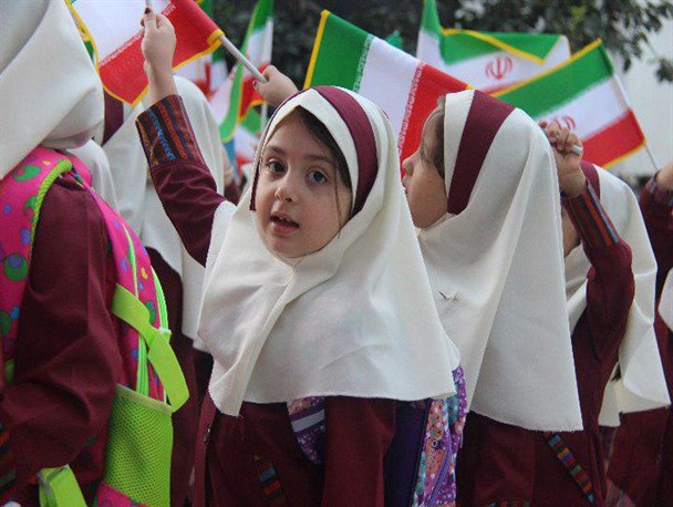 آغاز مهر شکوفه ها با ۷ هزار کلاس اولی در گنبد