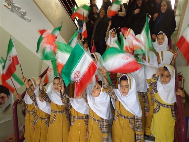 جشن شکوفه ها در مدارس شرق اصفهان برگزار شد/ تصاویر