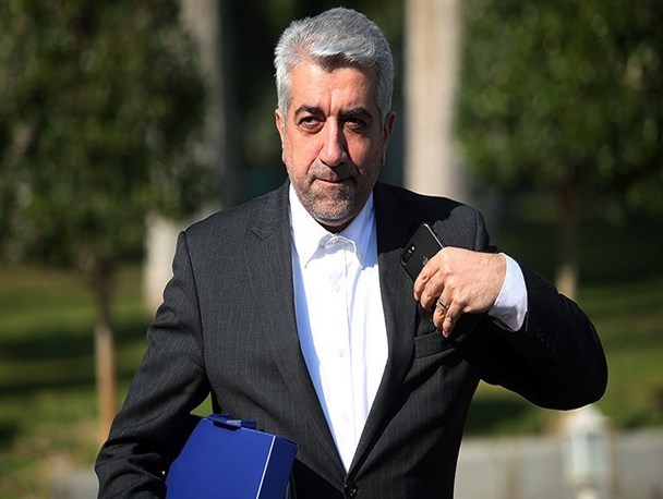 وزیر نیرو فردا به همدان می آید/دعوت گزینشی رسانه ها در پوشش اخبار این سفر!