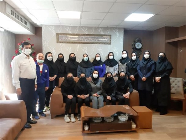 مرادی: وزنه بردای بانوان ظرفیت تاریخ سازی دارد/ قدر فرصت ها را بدانید