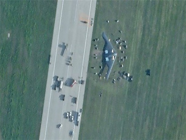 نیروی هوایی آمریکا سقوط بمب افکن بی-2 پنهانکار خود را تایید کرد