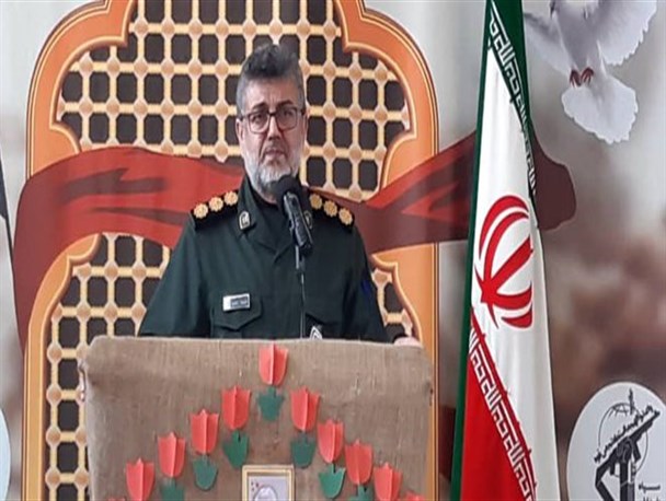 ولایتمداری و همبستگی از دیگر شاخصه‌های قدرتمند بودن ملت ایران است