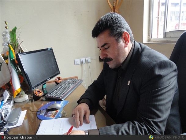 با همگانی نمودن ورزش، قهرمانان ارزنده ای را برای آینده تربیت می کنیم