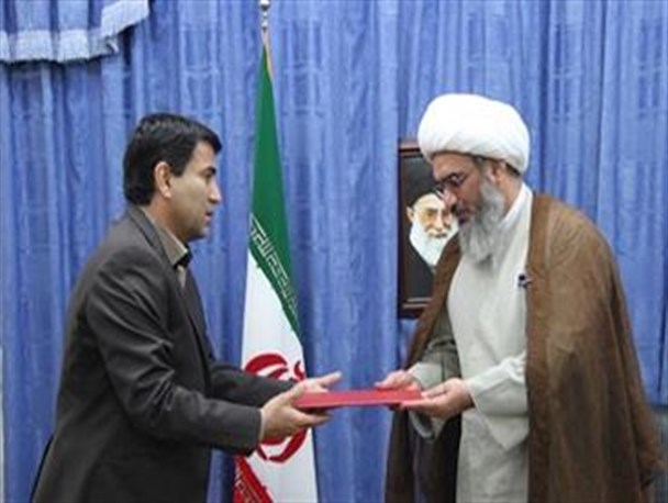 تقدیر وزارت آموزش و پرورش از نماینده ولی فقیه در استان/ آیت‌الله صفایی‌بوشهری: آمادگی بررسی تمام کتب درسی را داریم