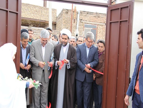آموزشگاه پسرانه سادات و دخترانه گلزار در ماکو افتتاح شد
