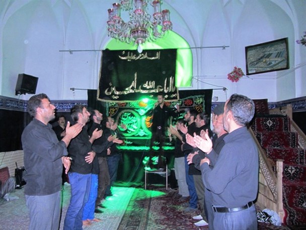 عزاداری شب هفتم محرم در نراق+عکس
