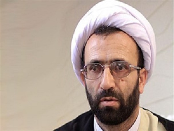 دست ایران مقابل بد عهدی احتمالی غرب باز است/شتاب در اجرایی کردن برجام به صلاح کشور نیست