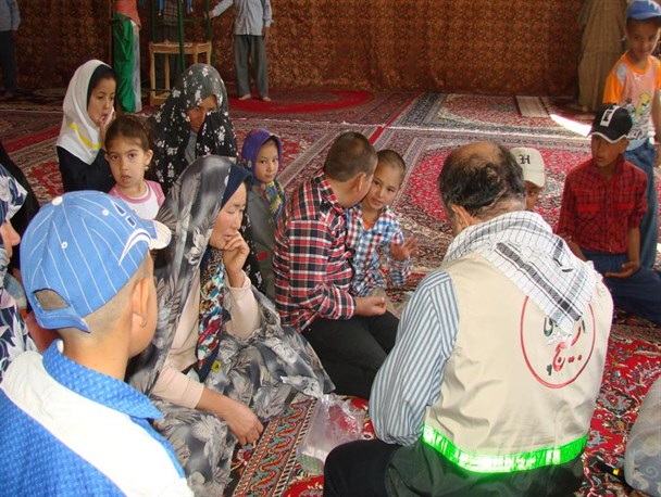 اعزام تیم درمانی متشکل از متخصص و پزشک به مناطق محروم