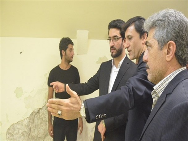 بازدید فرماندار تنگستان از آخرین وضعیت استادیوم شهدای اهرم+ تصاویر