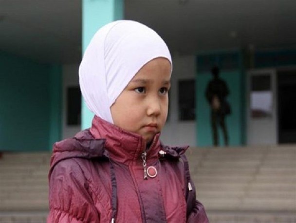 حجاب دانش آموزان در مدارس قزاقستان ممنوع اعلام شد