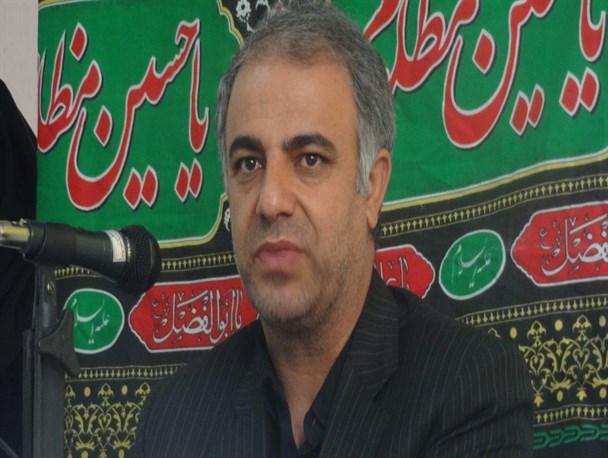 مراسم تقدیر از دانش آموزان ممتاز خانواده های شاهد و ایثارگر کنگاور برگزار شد+ تصویر