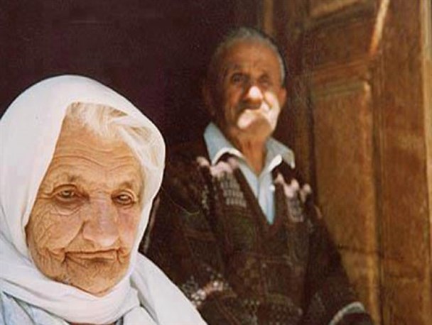 برنامه آموزشی و غربالگری ویژه سالمندان بُرخوار برگزار می شود
