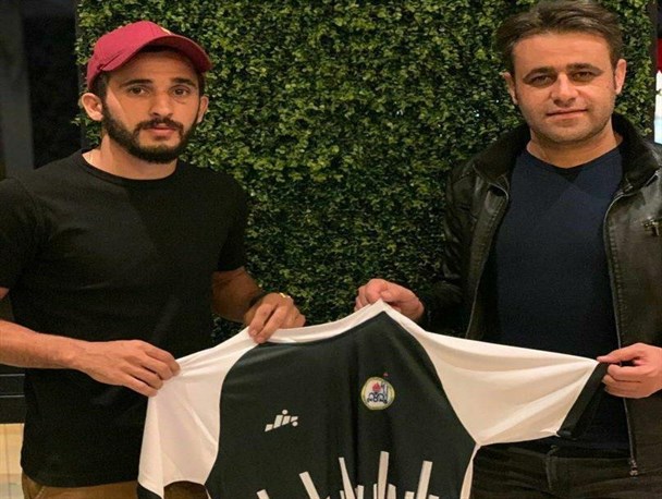 مهاجم استقلال به نفت مسجدسلیمان پیوست