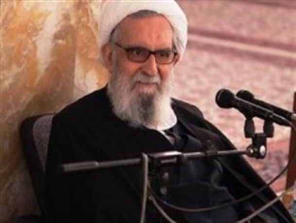 دغدغه های نماینده ولی فقیه در خراسان در مدیریت شهری مشهد/ داشتن شهری زیبا، انعطاف در برابر ارزشها نیست