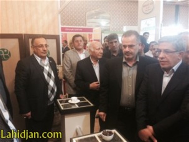 حضور رئیس سازمان چای کشور در نمایشگاه چای