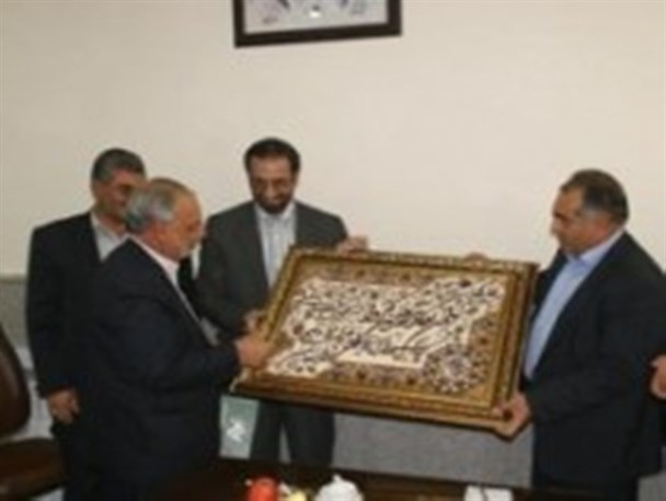 آئین تودیع ومعارفه رئیس بنیاد شهید وامور ایثارگران جوین برگزارشد