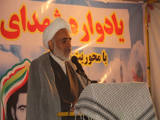 برگزاری یادواره شهداء ایستادگی بر اصول انقلاب اسلامی است / لزوم زنده نگهداشتن یاد و خاطره شهدای انقلاب اسلامی