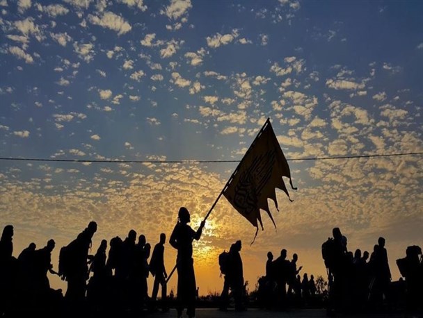 اینجا، کربلا بر مدار جاذبه مغناطیس حسین(ع)