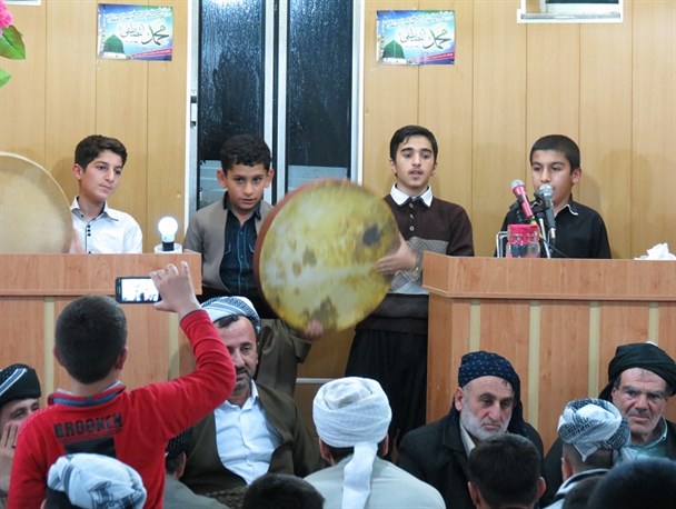 شرحی بر مراسم مولود خوانی با آغاز ماه ربیع الاول در کردستان