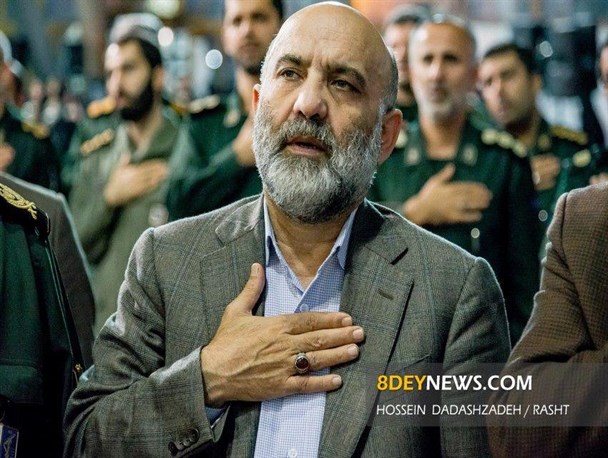 خدا شرّ مسئولانی که به کشور خیانت می‌کنند را کم کند/ تنها سپاه در این یک سال در کنار ما بود/خواسته پدر شهید از فرزندش