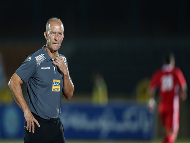 کالدرون: نمی‌پذیرم که مرا مقصر وضعیت فعلی پرسپولیس بدانند/ باید منتظر باشیم تا بروکراسی بانک تمام شود