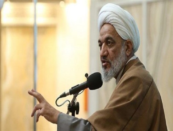 قول رئیس کمیسیون فرهنگی مجلس برای پیگیری مشکلات اصفهان/ نماینده شهرکرد: وضعیت فرونشست در اصفهان نگران کننده است