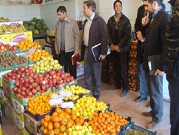 میوه فروشی های تربت جام زیر ذره بین بازرسان تعزیرات +عکس