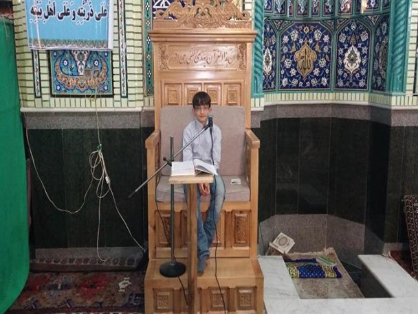 جشنواره اذان “منادیان نور” در حاجی آباد برگزار شد