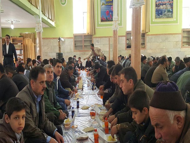 مراسم جشن میلاد پیامبر اسلام(ص) در روستای گلال پاوه
