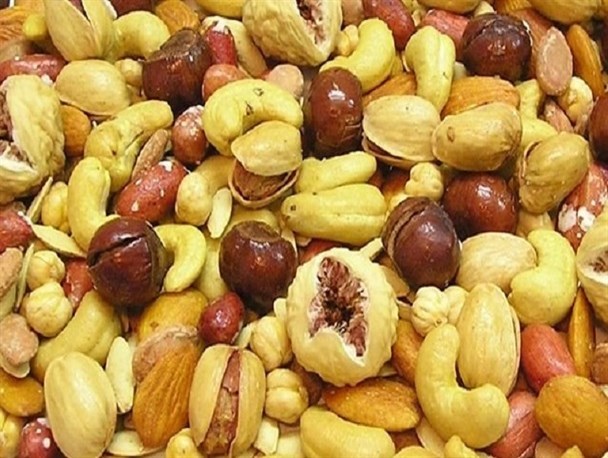 طرح بازرسی اصناف ویژه شب چله در اراک آغاز شد