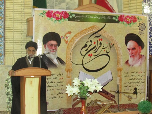 مسجد جامع آبرو و محور شهر است/ نیکوکاران برای مسجد جامع کاشمر حساب ویژه‌ای باز کنند